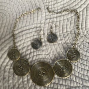 Earrings and necklace set